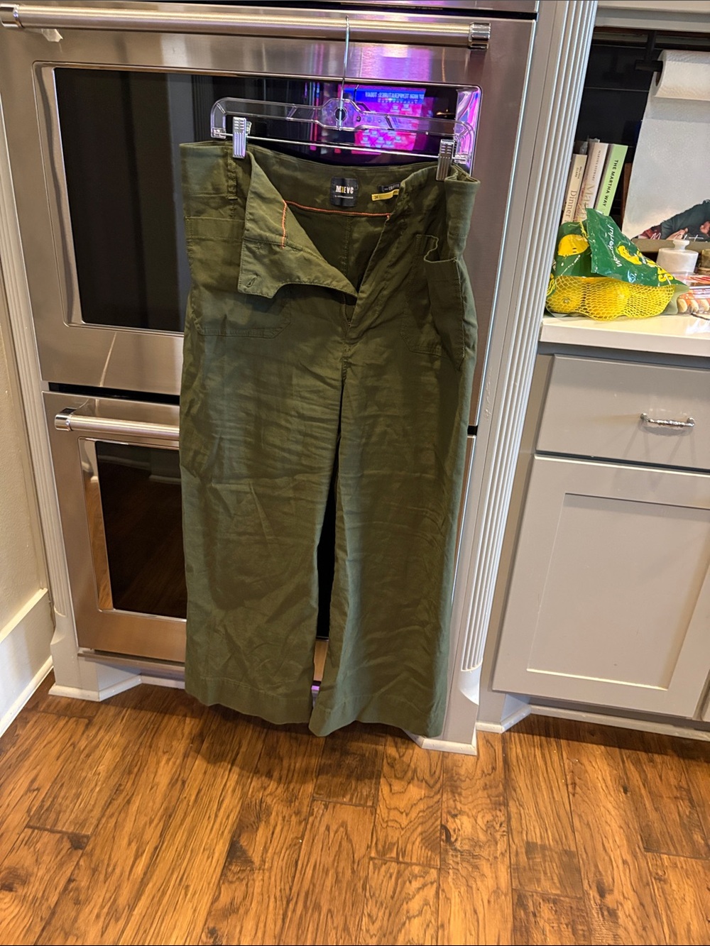 Maeve Olive Green Wide-Leg Capris